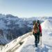 Je marche sur l'arête de la Main de Dieu dans le Queyras